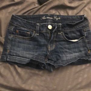 💕 2 for15💕American Eagle shorts!